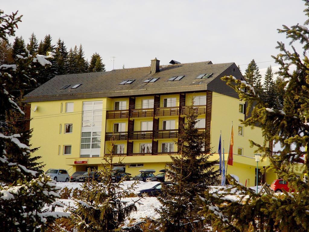 Lachtalhaus Exterior photo